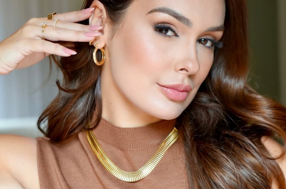 Acessórios maximalistas: saiba como usar a tendência