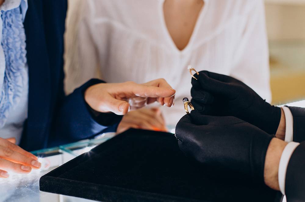 Como escolher a semijoia ideal para cada ocasião